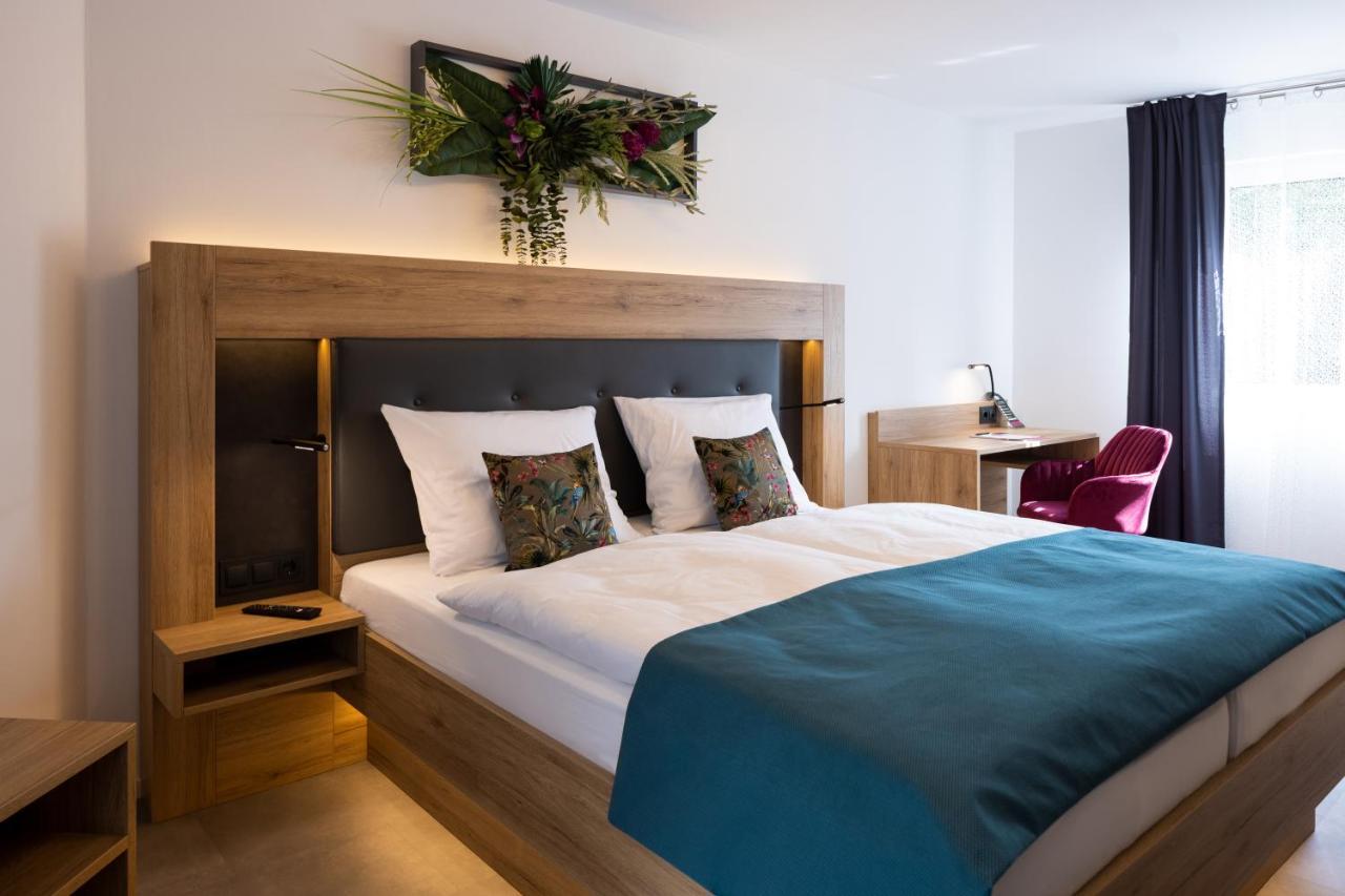 Bed And Breakfast - Homburg Am Main מראה חיצוני תמונה